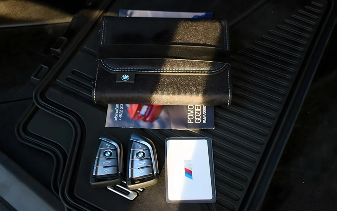BMW Seria 5 cena 279999 przebieg: 65800, rok produkcji 2021 z Białystok małe 254